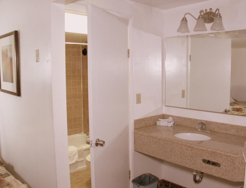 Executive Inn & Suites Lakeview Oda fotoğraf