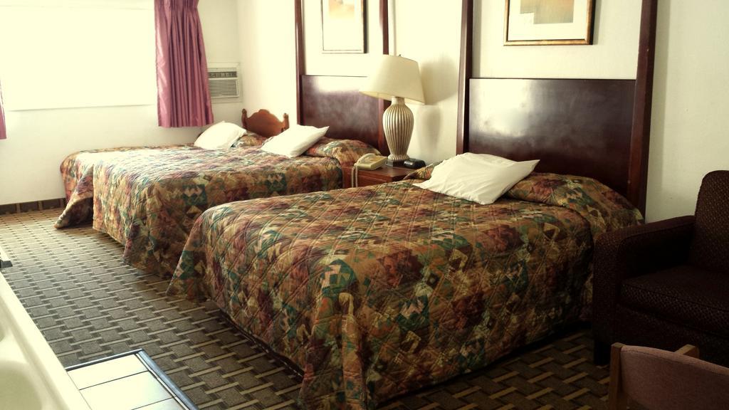 Executive Inn & Suites Lakeview Oda fotoğraf