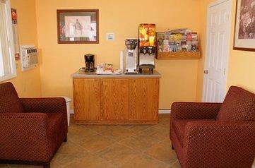 Executive Inn & Suites Lakeview Dış mekan fotoğraf