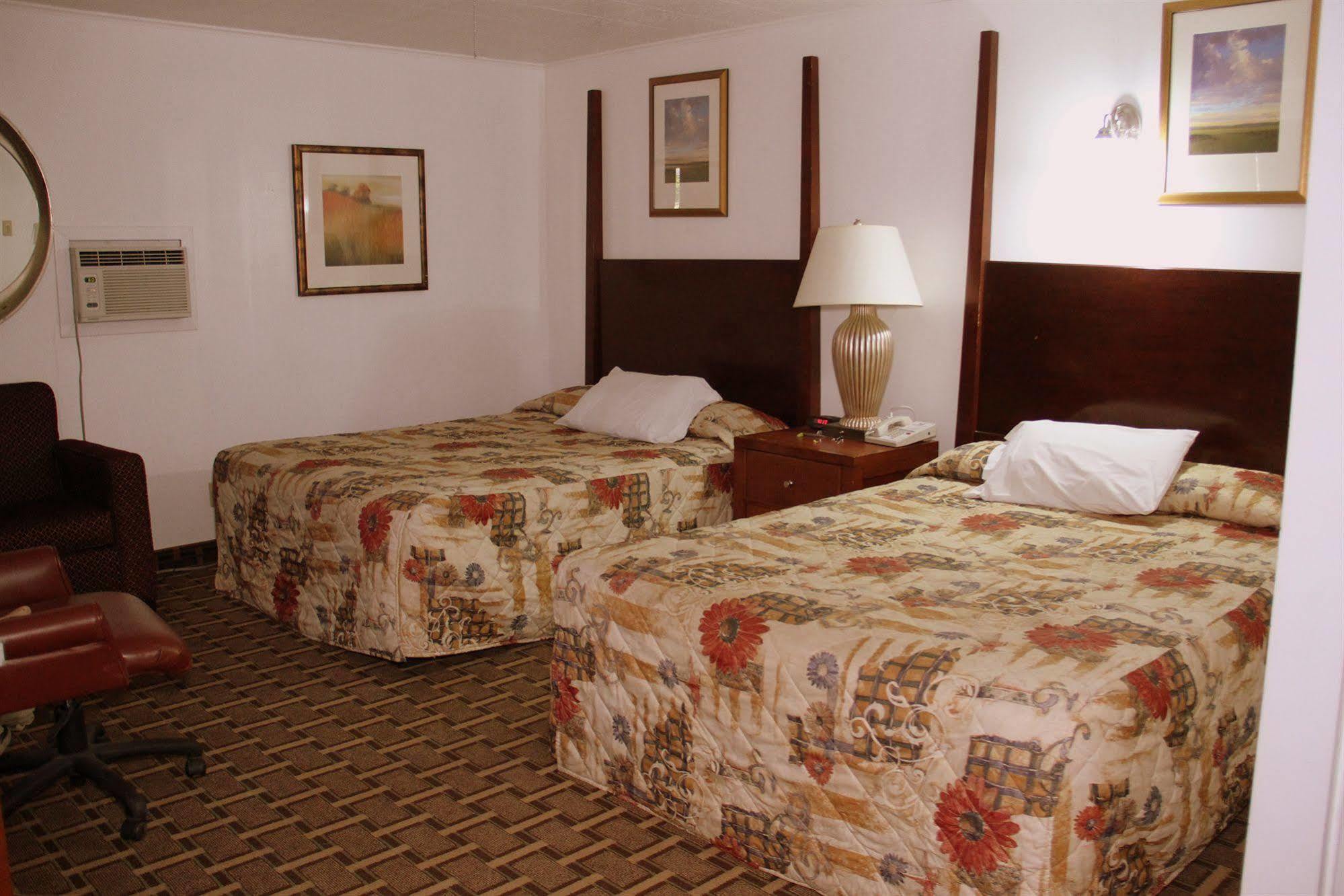 Executive Inn & Suites Lakeview Dış mekan fotoğraf